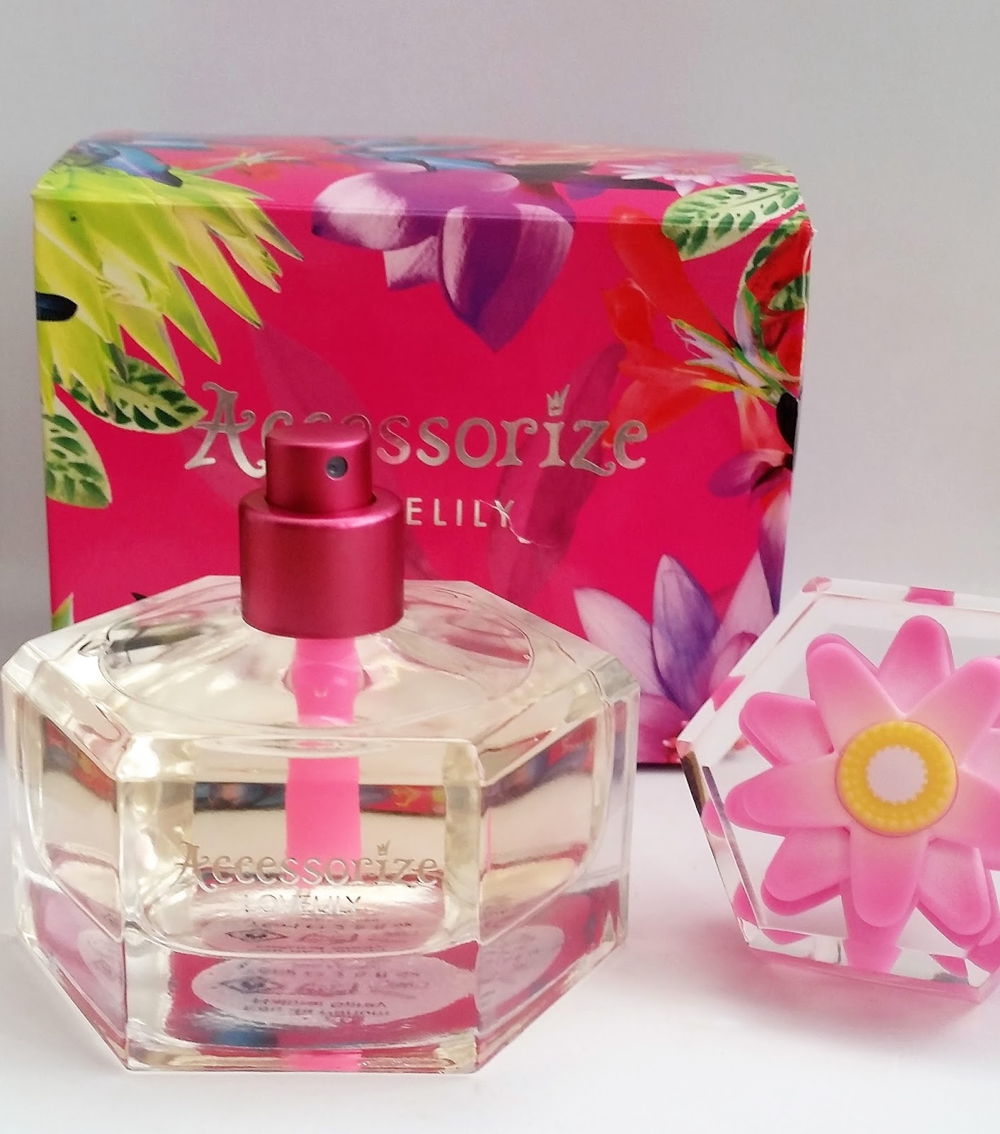 Accessorise perfume discount